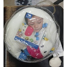 嬰兒頸枕 0-3歲 U型枕 寶寶護頸枕 柔軟舒適 輕巧便攜 特價出清, 白