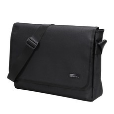 Gentle Wave 男士休閒斜肩包, 黑色