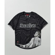 YAV 美國 REASON Scarface 疤面煞星聯名V領直細條紋棒球衣 運動透氣舒適 展現獨特風格, 1個