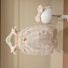 [아가방] 강남점*발랄한 배색과 세련된 자수 디테일이 만난 우주복 / 시원한 민소매 디자인 / 러블리한 헤어밴드 / 안심 면 100% / 30% / 여름 데일리룩