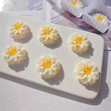 대형 화이트 국화 입체적인 플라워 초콜릿 4.5cm 케이크 디저트 데코 장식 12개입, 옵션 11
