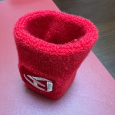 【含稅開發票】老闆自己用這個 台灣發貨 JMGPRO 擊破 運動 護腕 同知名品牌代工廠 吸汗 羽毛球 球類 保護 手腕, 紅色(短款) 8cm, 1個