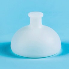 寶寶拍嗝神器 台灣現貨 獨立包裝 嬰兒拍嗝器 拍背打嗝神器 防脹氣 扣背拍痰 止打嗝 防吐奶, 002白色, 1個