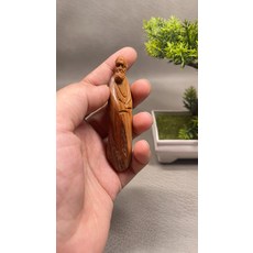 太行崖柏 達摩佛手把件, 如圖所示, 1個