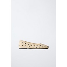 자라 ZARA 스터드 발레리나 플랫슈즈 983555