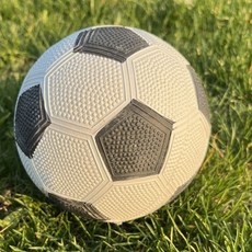 2025年 2號橡膠球 適閤幼兒寶寶 遊戲道具 足球, 2號黑白橡膠球1針1網, 1個
