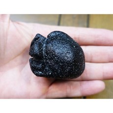 RIZALITE Tektite 菲律賓隕石 重107克, 1個