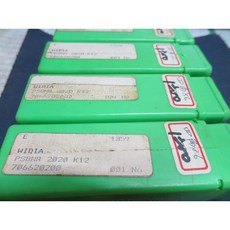 WIDIA 捨棄式車刀柄 PSBNR 2020 K12, 1個