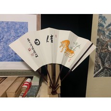 五骨扇子 裝飾擺件摺扇 帶原裝桐木盒, 如圖所示, 1個