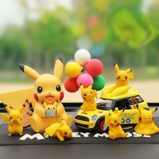 皮卡丘汽車擺件搖頭卡通公仔，創意可愛車內飾品，車載中控臺裝飾, /漢堡皮mni+6擺件+彩球+米大】, 1個