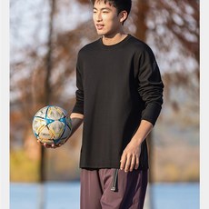 투니스 남성 심플 라운드넥 루즈핏 단색 긴소매 티셔츠