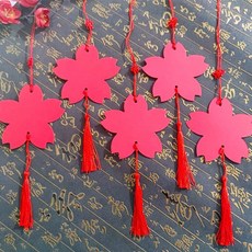 臺灣出貨 創意幼兒園許願卡吊樹卡心願卡懸掛件吊牌兒童開學祝福空白卡片紙, 純紅色櫻花30張帶紅中國結和紅流蘇, 1個