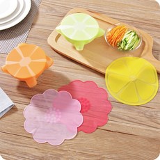 BO雜貨 多功能水果花型 糖果色 矽膠保鮮蓋 防滑墊 可重複使用【SV6696】, 1個, 顏色款式隨機出貨