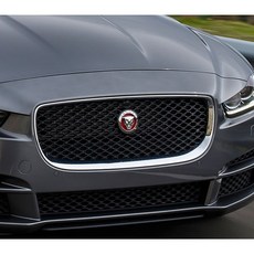 圓夢工廠 Jaguar XE X760 2016 on 超質感 改裝水箱罩 全亮黑烤漆網 鑲鍍鉻銀外框, 1個