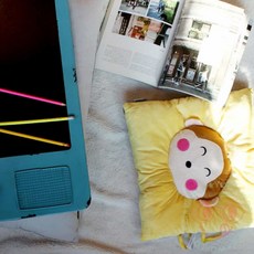 요비월드 옐로우몽키 USB 발열 방석 방석전기장판 1인전기방석 보온방석