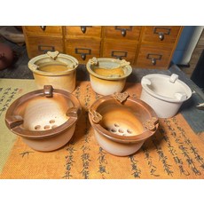 白泥 內膽, 如圖所示, 1個