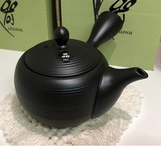 日本製 急須壺 手工泡茶壺 自帶蜂巢濾網, 1個, （280ml）晶光黑高丸線段