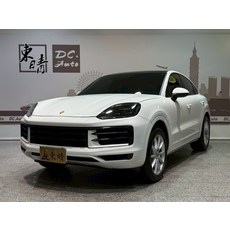 Porsche Cayenne 豪華內裝套件，頂級皮革座椅，全景天窗，後座獨立空調，尊榮享受, Cayenne Coupe, 1個