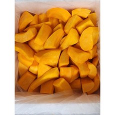 [진공포장] 간편하게 먹는 생 호박(채 깍뚝썰기 반달모양) 손질 늙은호박, 1개, 3. 깍뚝썰기(1kg)