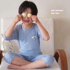POKO 兒童居家睡衣套裝，涼感印花圓領七分袖，適合四季穿著