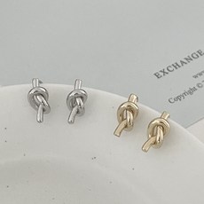 꽈배기 꼬임 미니 귀찌