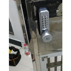 대문 도어락 전원 야외 주택 열쇠없음 장치 코드 전원주택 보안장치 빌라 무전원 외부용, 25-50mm, 키 미포함, 실버