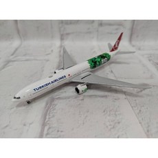 Herpa 1/500 Boeing 777-300ER 土耳其航空 生質燃料彩繪模型, 1個