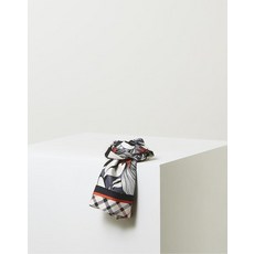 [백화점 정품] 닥스 ACC NE [] 네이비 체크보더 플라워 스퀘어 스카프DCSC2E361