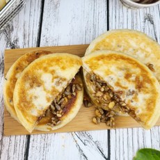 겨울철의 별미 씨앗호떡, 4개, 70g