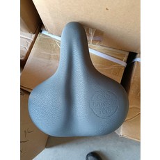 FOREVER 自行車座墊 減震彈簧座墊 長25cm 寬20.5cm, 如圖所示, 1個
