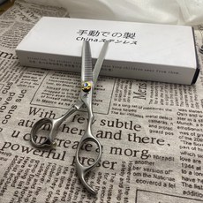 6寸 專業理髮剪刀 銀色手柄 黃色寶石軸承, 1個, 如圖所示