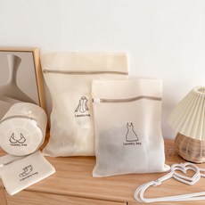 KOUJI 叩吉好物 刺繡洗衣網，多尺寸可選，加厚網眼，洗衣護衣，防止變形起球, 1個, 米色圓柱17*17cm