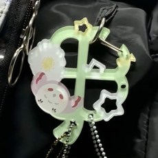 爆款推薦 新款亞克力四葉草加厚縷空精緻登山鑰匙扣背包包包掛件送朋友禮物, 四葉草登山扣*1