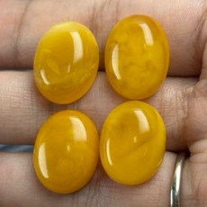采禪手作 B647-B650蜜蠟 橢圓蛋面 無孔 （隨機取其一測量) 17.8*13.8*6.5mm, 1個, 隨機發貨