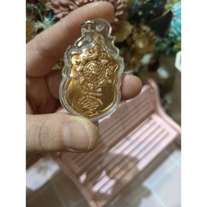 阿贊初 澤度金 甲督康 2562, 1個