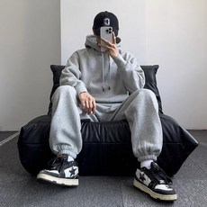 【娜這樣 生活選品】男士休閒兩件套，秋冬簡約街頭潮牌寬鬆加絨衛衣運動套裝