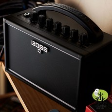 BOSS KATANA MINI 攜帶式電池式迷你吉他音箱, 音箱+原廠變壓器