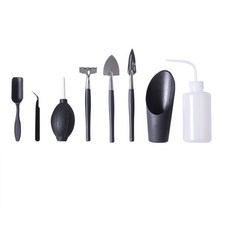 園藝工具組 8件組 (茶勺/彎頭鑷子/氣吹/小耙子/圓頭鏟/尖頭鏟/鏟土杯/澆水壺), 1個