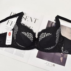 曼黛瑪璉 包覆提托經典內衣 R624108【B-E罩杯】黑ML，舒適包覆，展現完美胸型