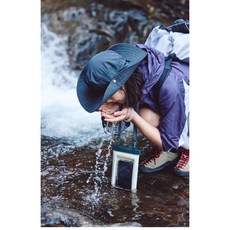 露露營Naturehike手機防水袋-NH防水包，可觸碰海游泳浮潛漂流潛水包手機防水袋，觸控式游泳手機袋手機套, 1個, 手機袋馬爾斯綠