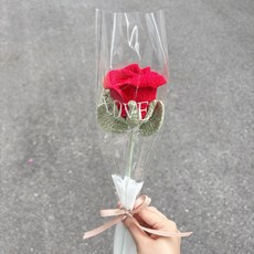 [글로비스타] 뜨개 꽃 한송이 완제품 행사 선물 생일 명절 기념일선물, 1개, 레드 장미