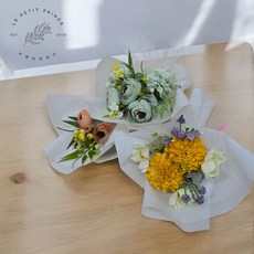 [르뽀뜨프린스] 조화 미니꽃다발 납골당 성묘 미니리스, 엔틱데이지, 1개