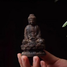 印尼達拉幹沉香 大日如來 擺件, 如圖所示, 1個
