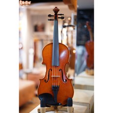 烏克時代 4/4小提琴，標準尺寸入門琴，附完整配件，初學者適用, 1個