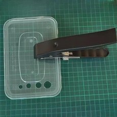 펀칭기 홀 타공 상자 용기 플라스틱 천공기 뚜껑 수동 구멍뚫기 펀처 숨구멍 1세트 1cm 조리개 0.8cm 조리개, 1cm 조리개 × 1개