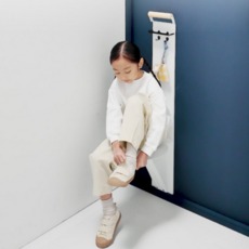 현관 도우미 접이식 현관의자~도어헬퍼, 1개, 화이트