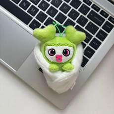 可愛粉色玩偶吊飾 柔軟材質 精緻細節 包包鑰匙圈裝飾, 綠色, twice兔 聯名gigo 奶嘴lovely 繈褓lovely掛件