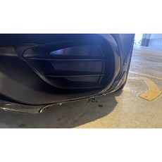 台灣之光 全新 W177 改裝 A45樣式 前保 下風刀 160 180 200 220 250, 1個, 乘客座邊