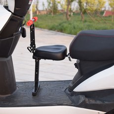 電動機車兒童座椅 前置可折疊車座踏板車寶寶椅子 電瓶車小孩座椅, 加厚黑色加折疊扶手, 1個