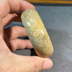 千客萬來 珊瑚玉 手鐲 內徑：60.4 mm 台灣製, 1個